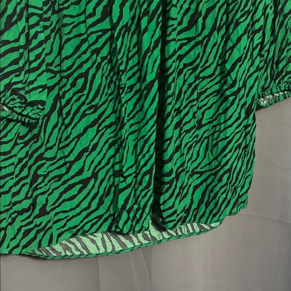 Primark Green and Black Zebra Print Top nwt size 6 - Picture 5 of 6